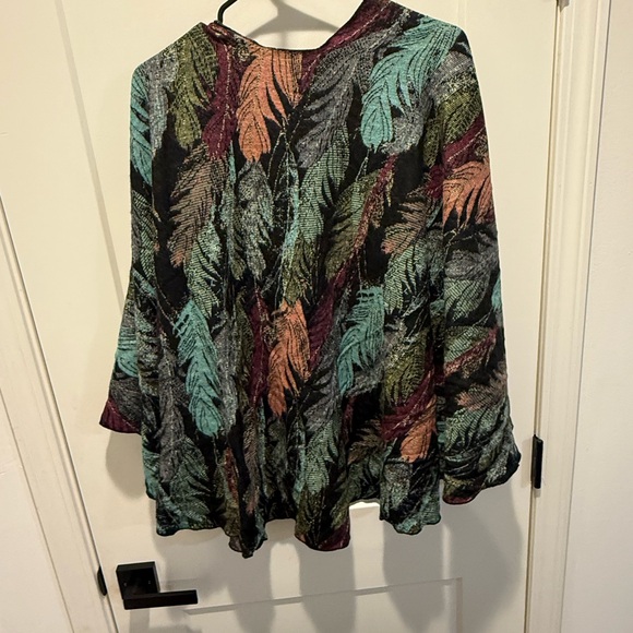 Cashmere Reversible Cape - Picture 2 of 11